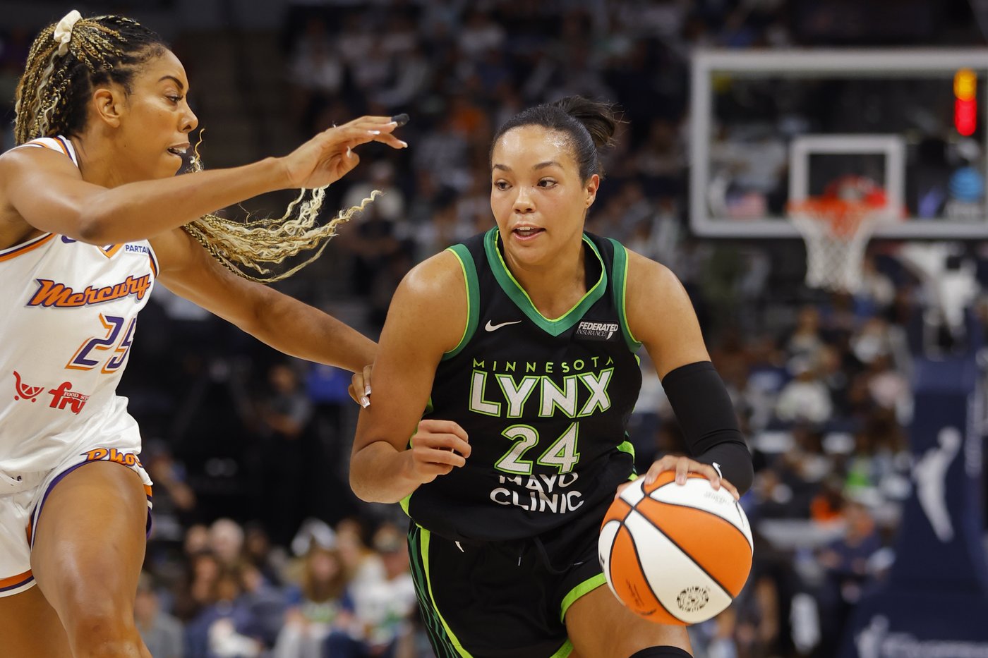 Napheesa Collier scores 42 to tie a WNBA playoff record for points, and the Lynx swept the Mercury | iNFOnews.ca Napheesa Collier scores 42 to tie a WNBA playoff record for points, and the Lynx swept the Mercury | iNFOnews.ca