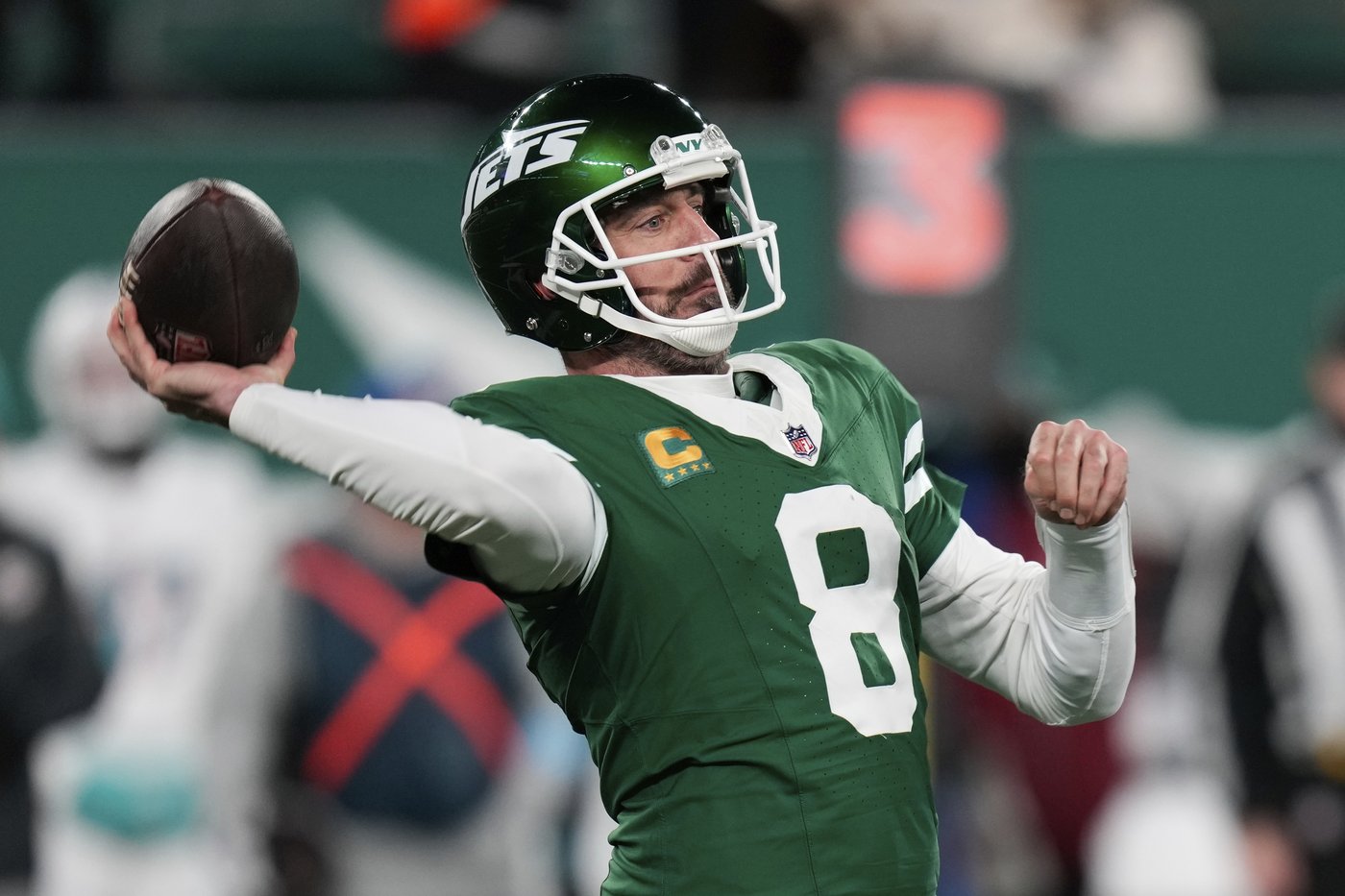 Aaron Rodgers proved in Week 18 that he can still play at a high level if any NFL team wants him | iNFOnews.ca