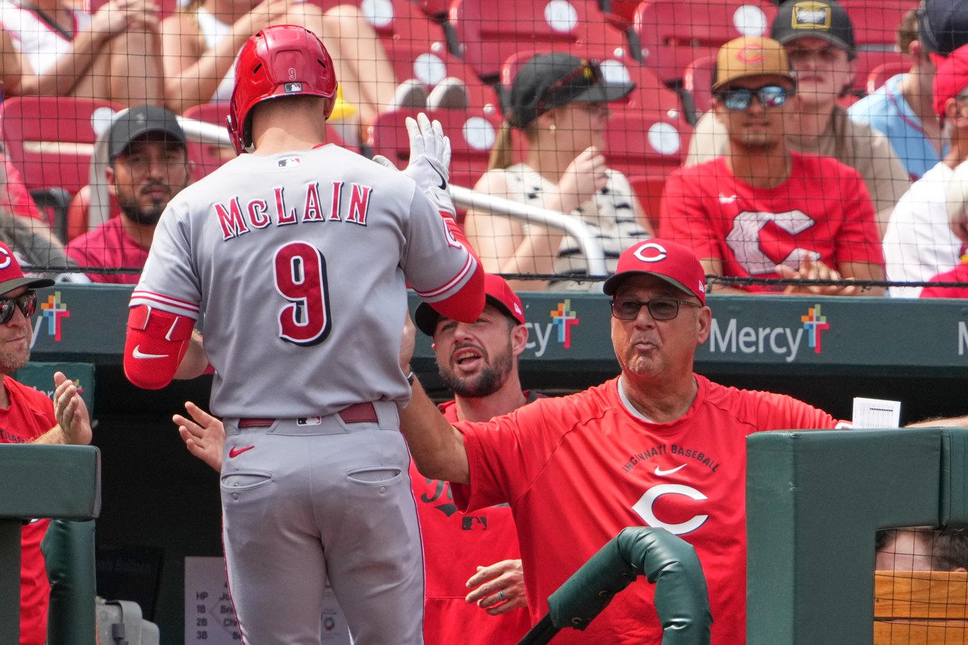 Torres homers, Walker hits RBI double as Cardinals rally past crumbling Reds 5-3 for series sweep | iNFOnews.ca