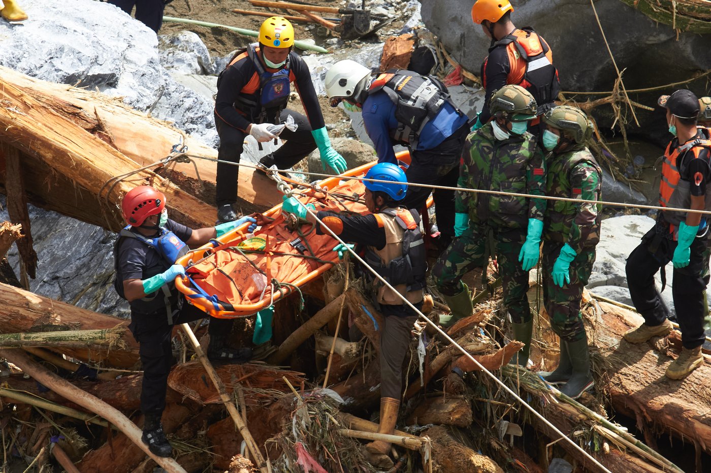 Over 800 people are still missing after flooding in Indonesia, Sri Lanka and Thailand | iNFOnews.ca Over 800 people are still missing after flooding in Indonesia, Sri Lanka and Thailand | iNFOnews.ca