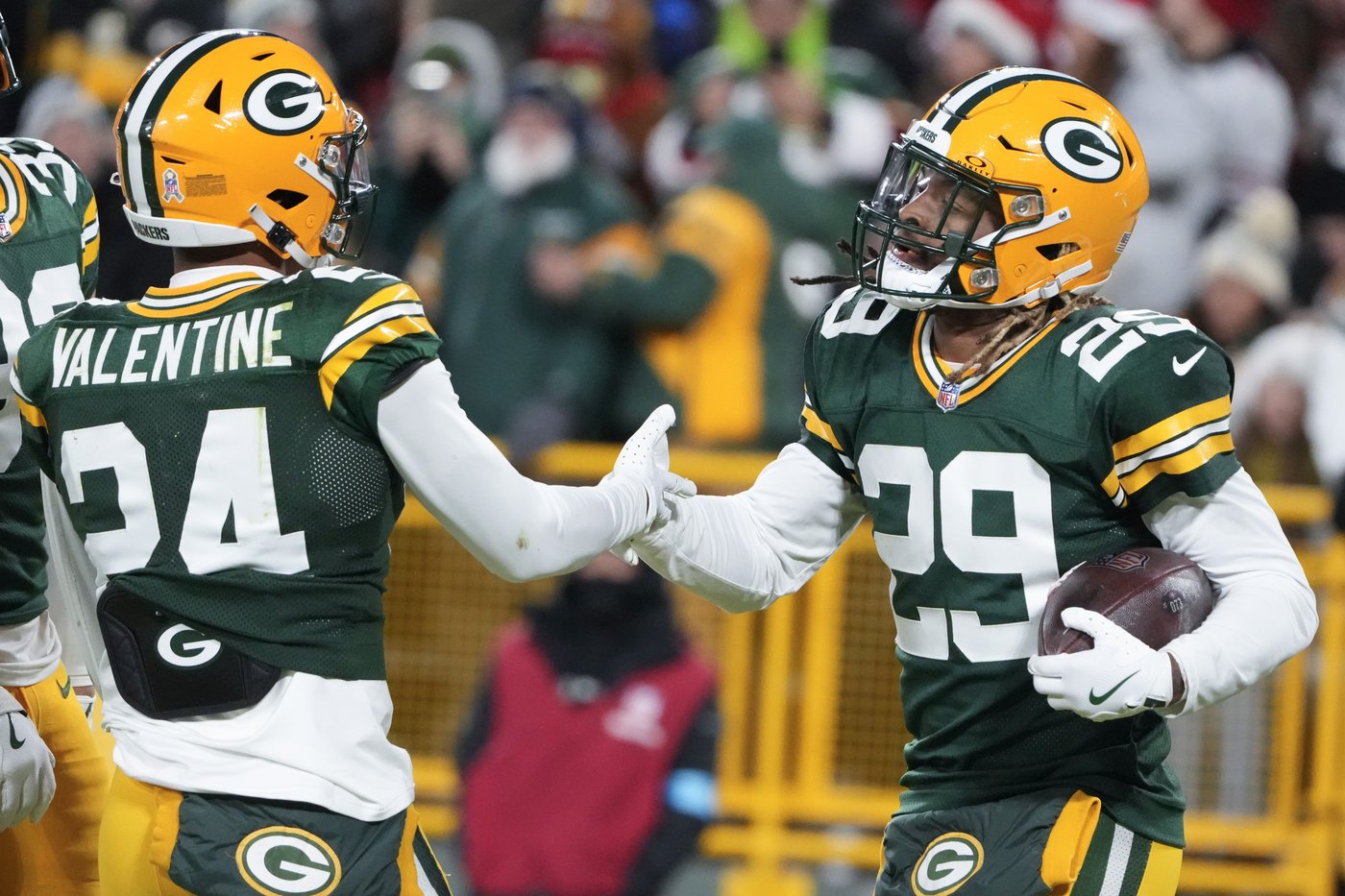 Dolphins' Tagovailoa hopes to continue his hot streak while playing in cold weather at Green Bay | iNFOnews.ca Dolphins' Tagovailoa hopes to continue his hot streak while playing in cold weather at Green Bay | iNFOnews.ca