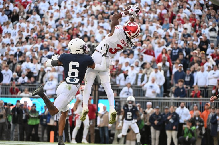 Omar Cooper Jr's toe-tap TD keeps No. 2 Indiana's undefeated season alive vs Penn State in 27-24 win | iNFOnews.ca