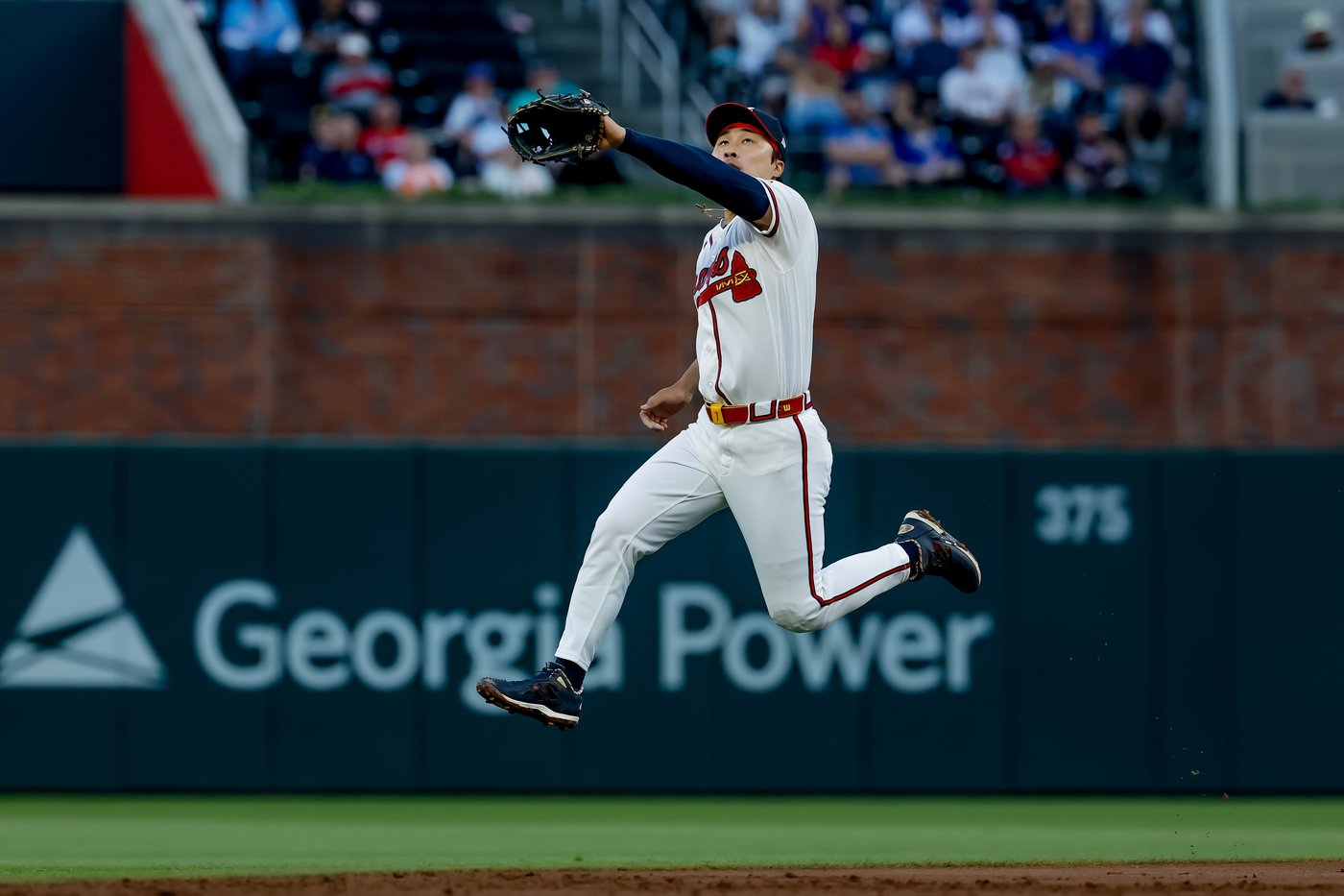 Ian Happ homers, 5 combine for shutout as Cubs snap a 4-game skid with a 2-0 win over Braves | iNFOnews.ca Ian Happ homers, 5 combine for shutout as Cubs snap a 4-game skid with a 2-0 win over Braves | iNFOnews.ca