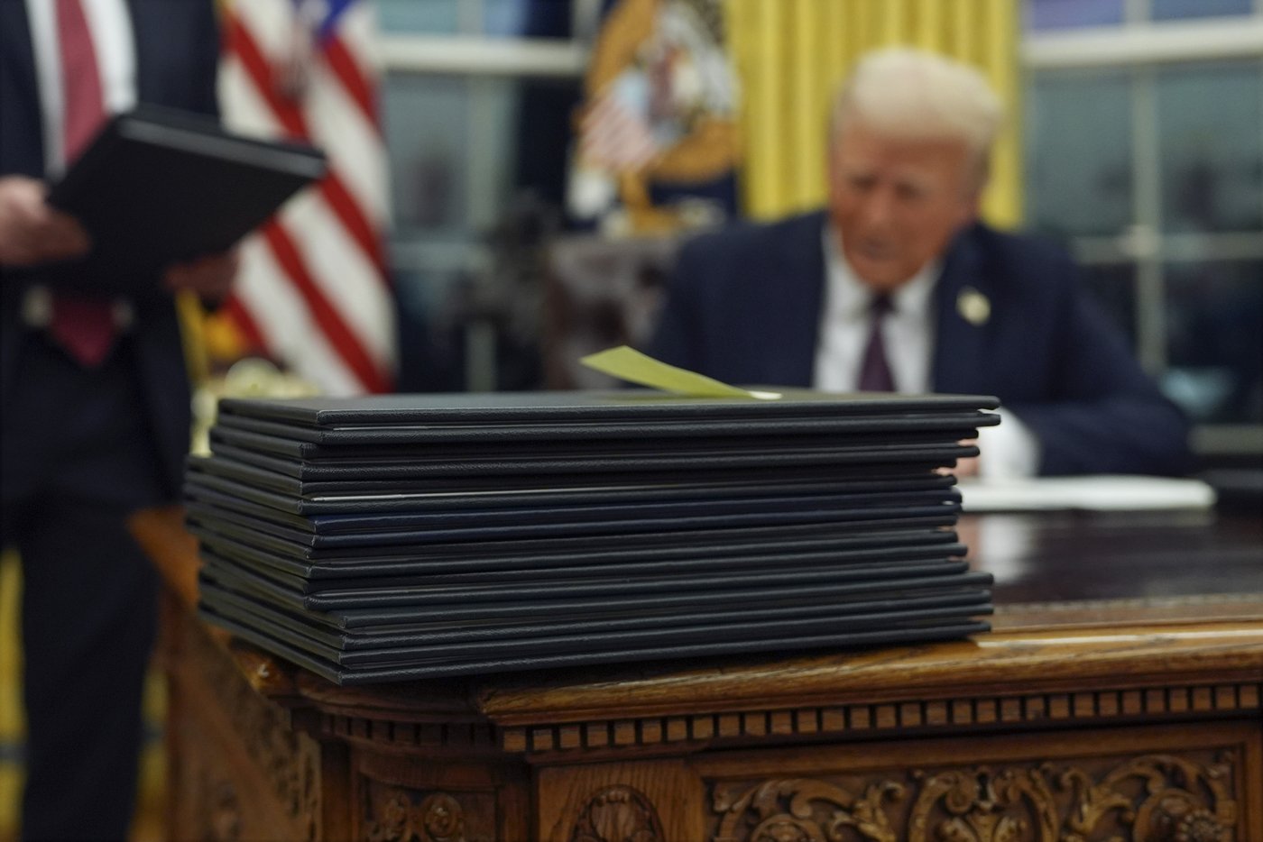 Trump finds new ways to flex presidential power after returning to White House | iNFOnews.ca Trump finds new ways to flex presidential power after returning to White House | iNFOnews.ca
