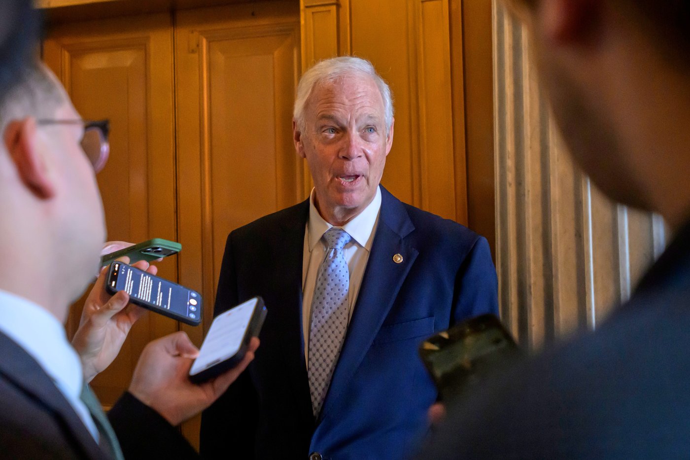 Senators head for the exits without meeting Trump's demands for voting bill | iNFOnews.ca Senators head for the exits without meeting Trump's demands for voting bill | iNFOnews.ca