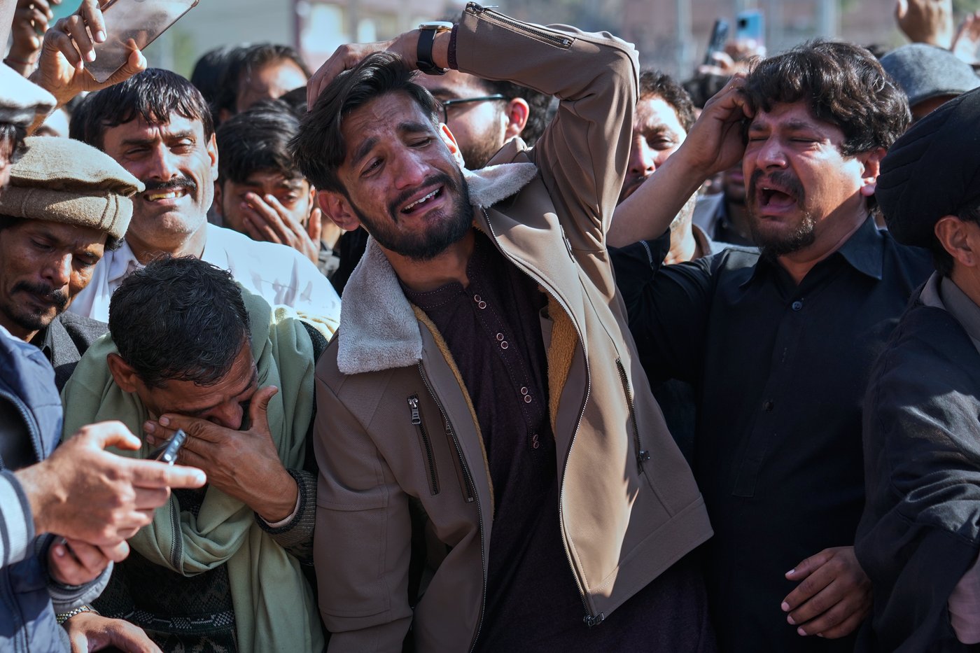 Pakistan arrests 4 suspects in mosque bombing that killed 31 in the capital | iNFOnews.ca Pakistan arrests 4 suspects in mosque bombing that killed 31 in the capital | iNFOnews.ca