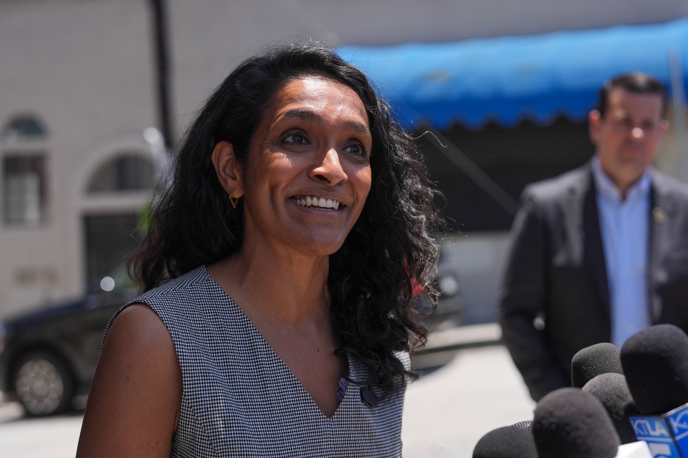 Raman stresses independence as rivals for LA mayor duel over homelessness, Israel | iNFOnews.ca Raman stresses independence as rivals for LA mayor duel over homelessness, Israel | iNFOnews.ca