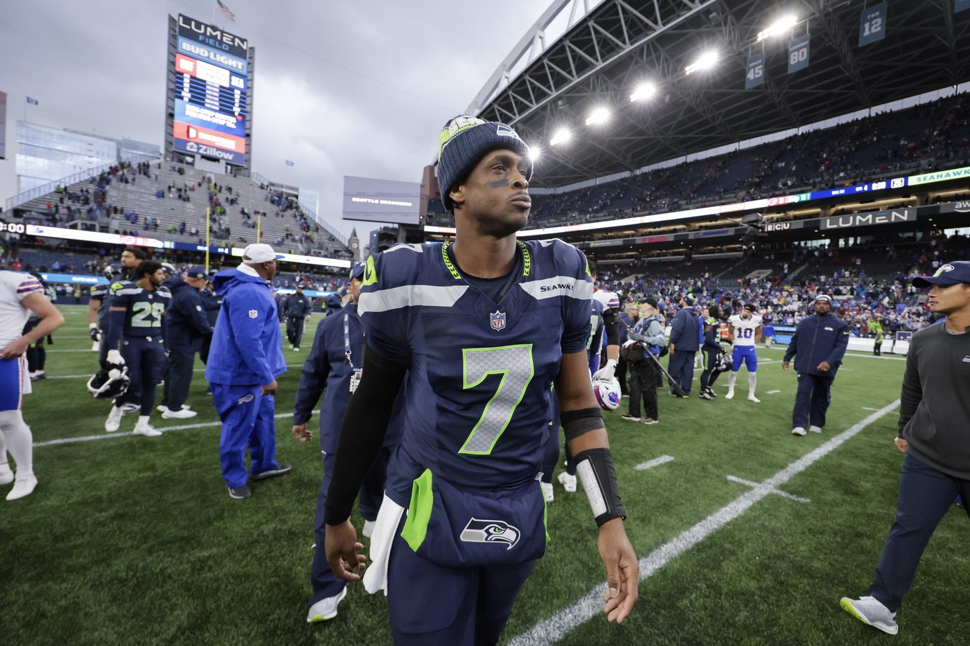 First-year coach Mike Macdonald's Seahawks are hard to pin down after 4-4 start | iNFOnews.ca