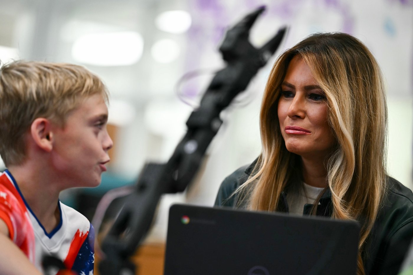 As AI debate flares, Melania Trump touts the technology as she tours North Carolina school | iNFOnews.ca As AI debate flares, Melania Trump touts the technology as she tours North Carolina school | iNFOnews.ca