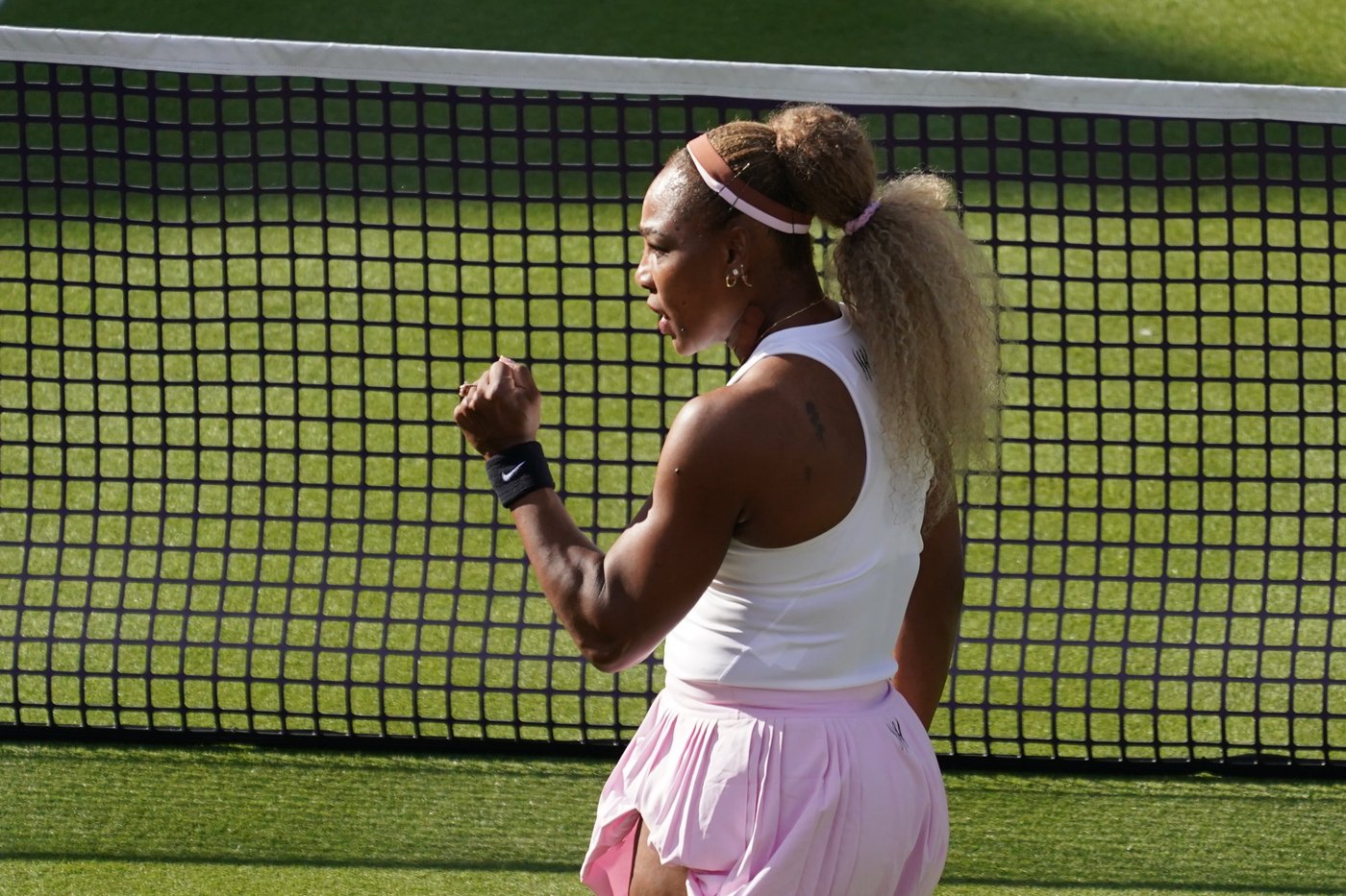 Mboko's knee injury forces withdrawal from Queen's Club doubles with Williams | iNFOnews.ca