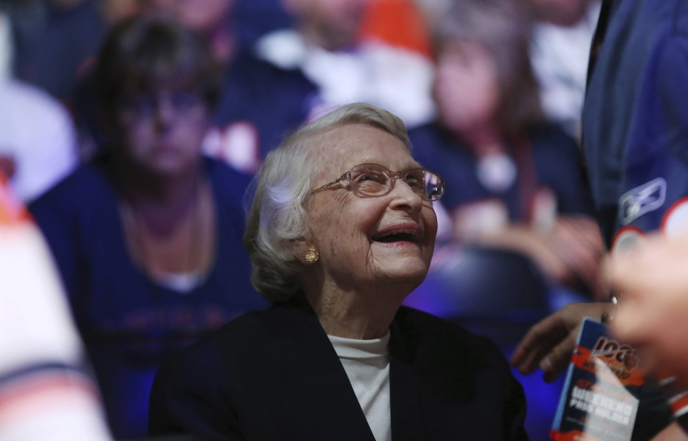 Chicago Bears owner Virginia McCaskey, the daughter of George Halas, dies at 102 | iNFOnews.ca