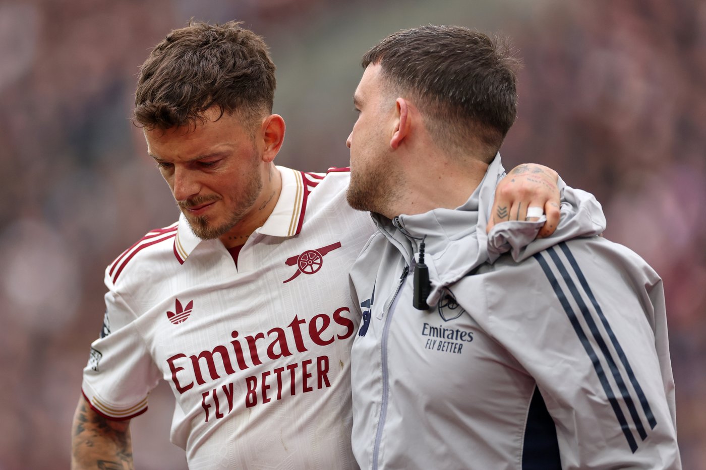 Arsenal defender Ben White ruled out of the World Cup with medial ligament damage | iNFOnews.ca
