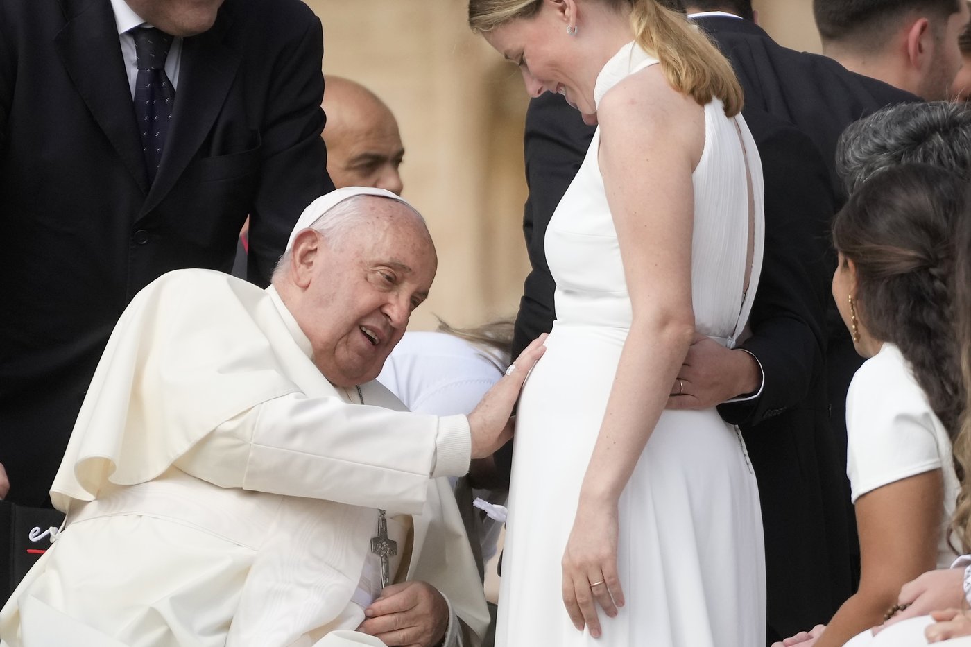 Pope gets an earful from Belgian king and abuse victims over scandals and failures to respond | iNFOnews.ca