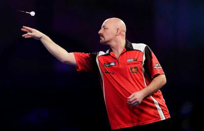 Canadian Jim Long loses in second round of world darts championships in London | iNFOnews.ca Canadian Jim Long loses in second round of world darts championships in London | iNFOnews.ca