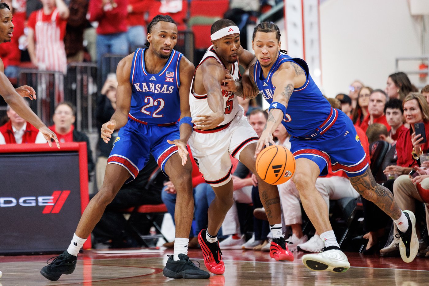 Council's huge day, final-play stop help No. 19 Kansas edge NC State in overtime 77-76 | iNFOnews.ca Council's huge day, final-play stop help No. 19 Kansas edge NC State in overtime 77-76 | iNFOnews.ca