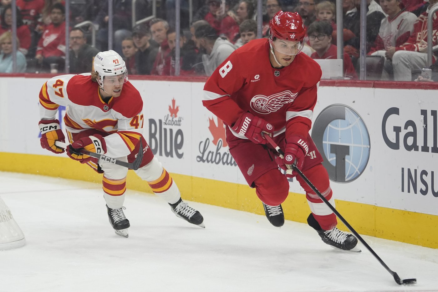 Lucas Raymond scores in OT as Red Wings beat Flames 2-1 | iNFOnews.ca Lucas Raymond scores in OT as Red Wings beat Flames 2-1 | iNFOnews.ca