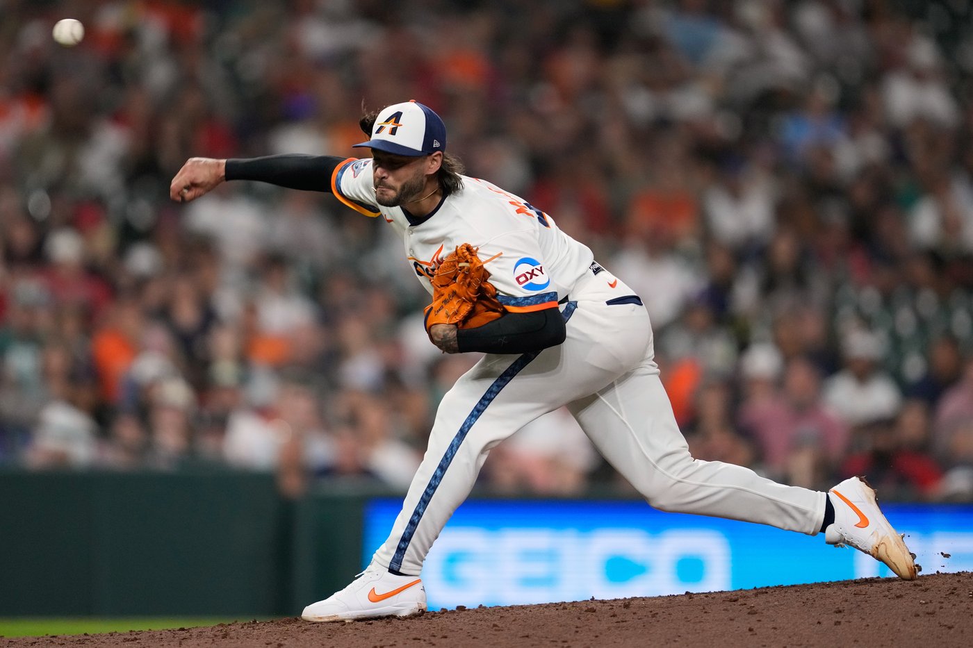 Lance McCullers shines in season debut, 7 strong innings as Astros beat Red Sox | iNFOnews.ca Lance McCullers shines in season debut, 7 strong innings as Astros beat Red Sox | iNFOnews.ca