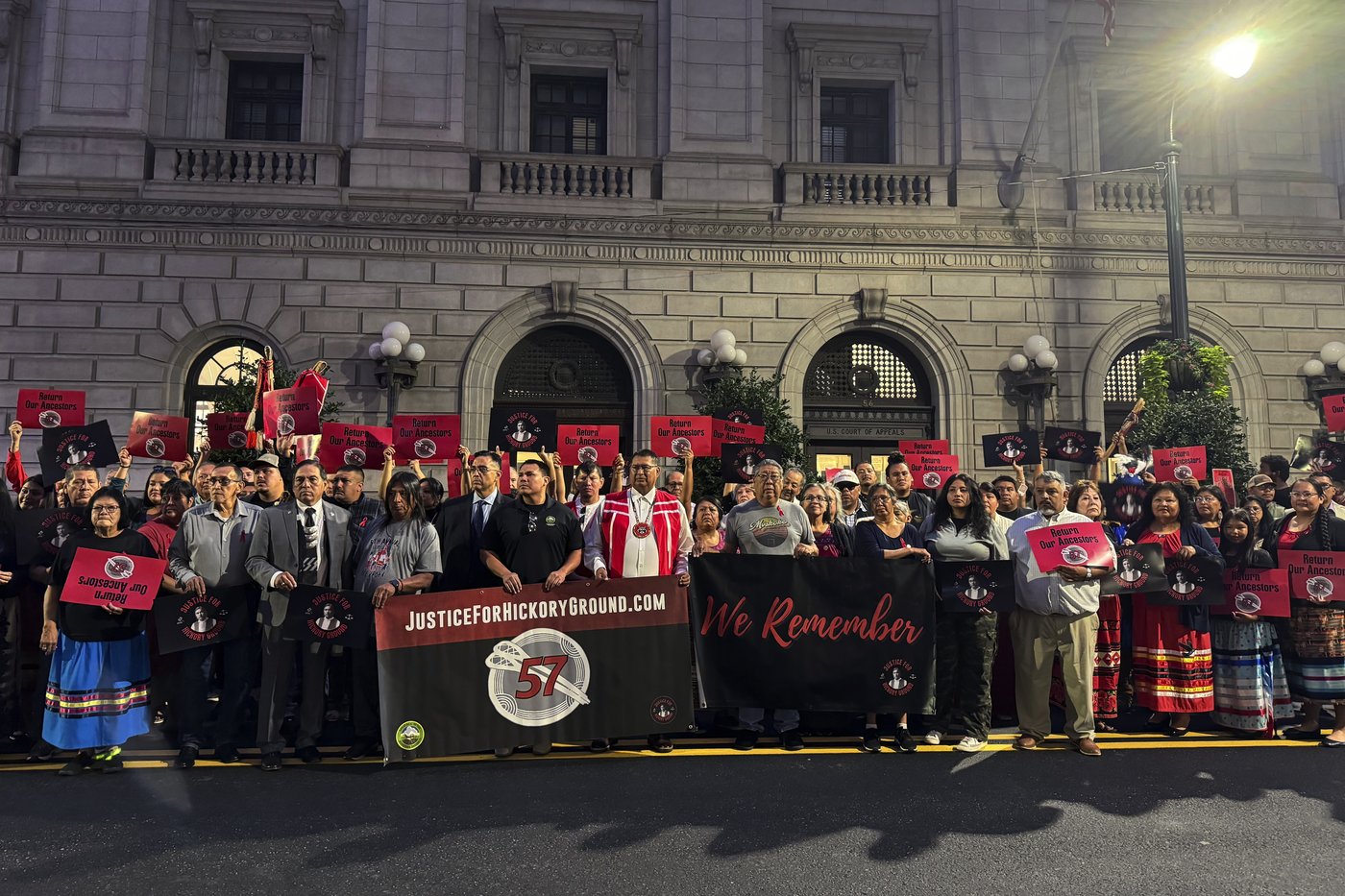 Appeals court hears arguments in fight between 2 tribes over Alabama casino built on 'sacred' land | iNFOnews.ca