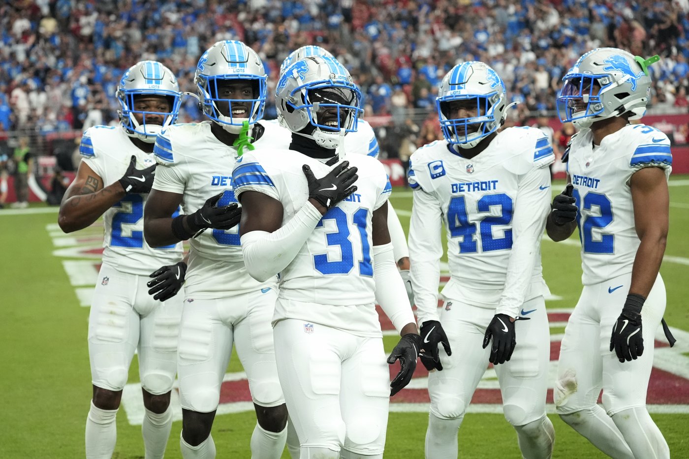 Jared Goff throws 2 TD passes and Lions' defense slows Kyler Murray in 20-13 win over Cardinals | iNFOnews.ca