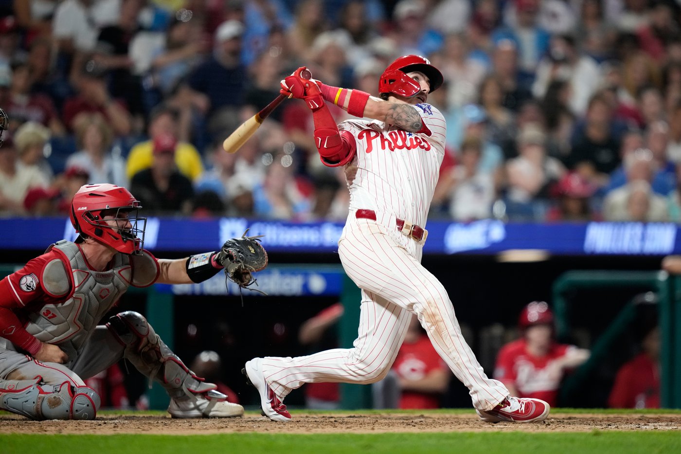 Bryson Stott's 2-run HR in the 8th inning lifts Phillies past the Reds 5-4 | iNFOnews.ca Bryson Stott's 2-run HR in the 8th inning lifts Phillies past the Reds 5-4 | iNFOnews.ca