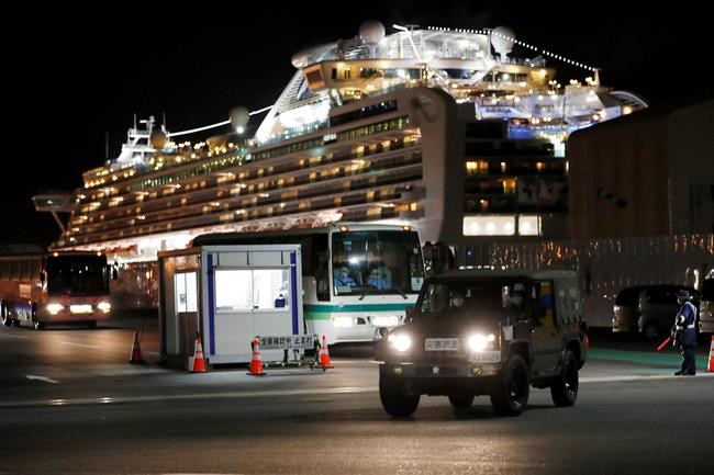 Canadians released from coronavirus-ridden cruise ship in Japan fly home | iNFOnews.ca