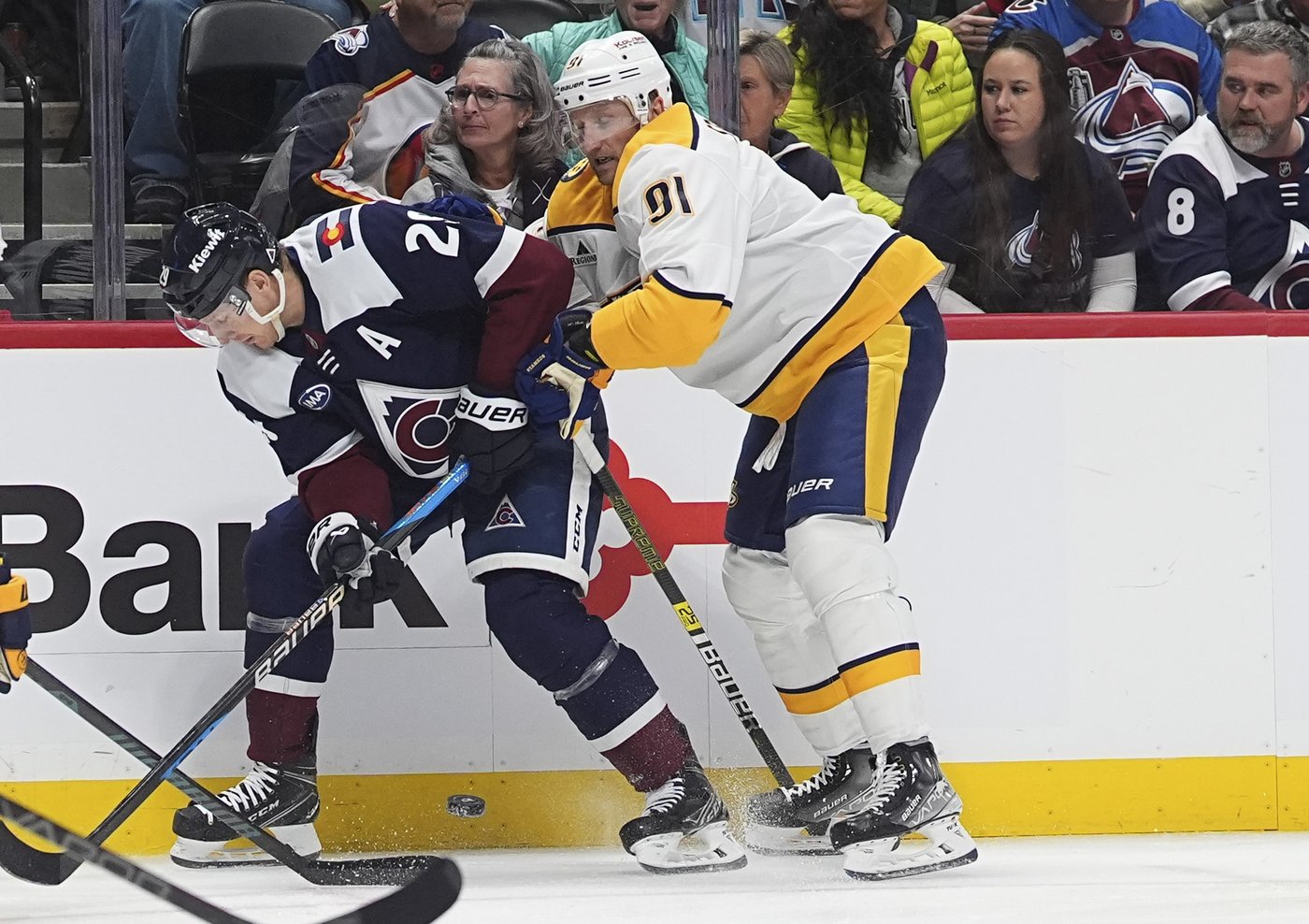Samuel Girard steals the puck in overtime and scores on a breakaway as Avalanche beat Predators 3-2 | iNFOnews.ca