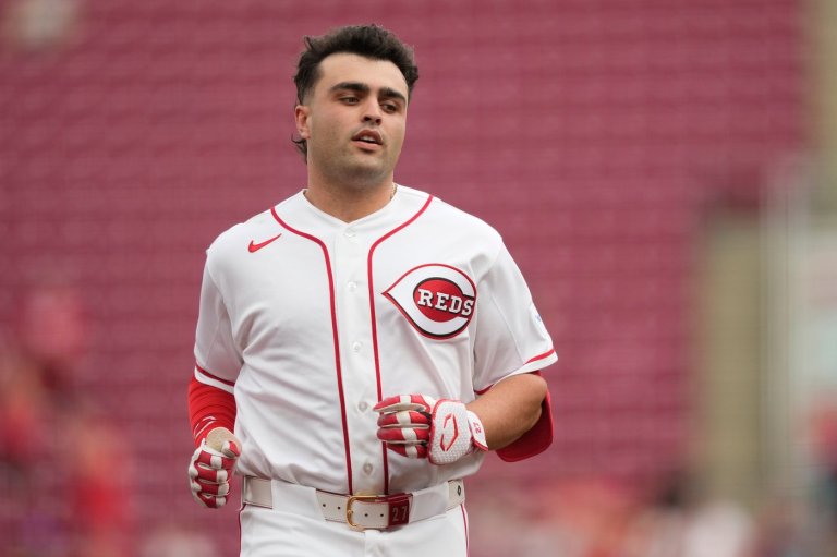 Sal Stewart hits a pair of 3-run homers and has career-high 6 RBIs as Reds beat Giants 8-3 | iNFOnews.ca