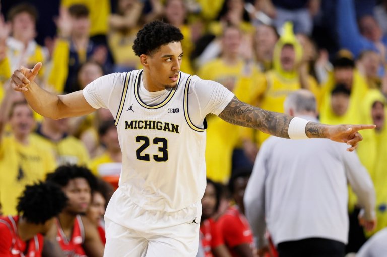 Johnson scores 22 as No. 3 Michigan routs Rutgers 101-60 | iNFOnews.ca