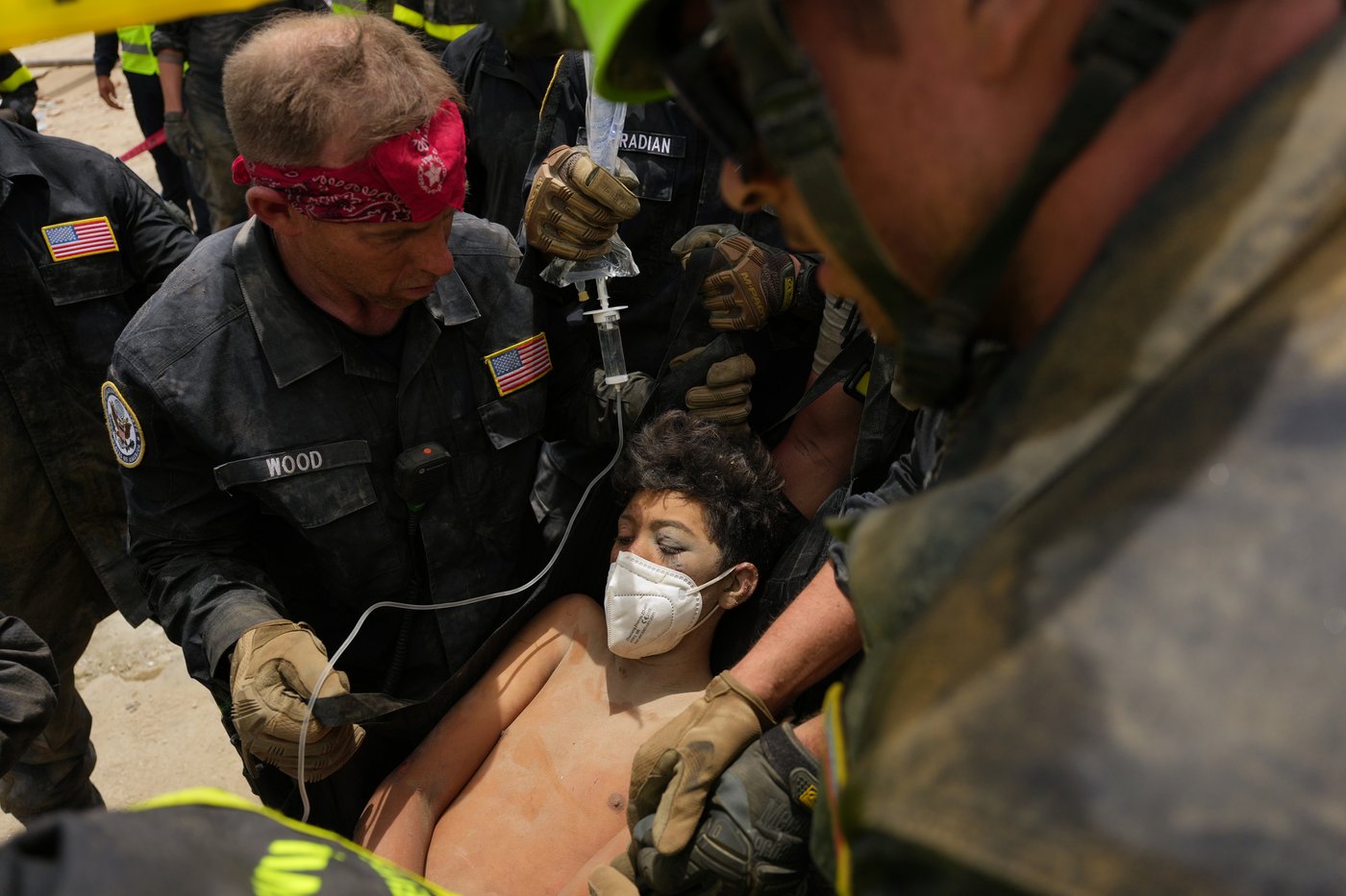 Grief and optimism clash in scramble to locate survivors 4 days after Venezuela earthquakes | iNFOnews.ca Grief and optimism clash in scramble to locate survivors 4 days after Venezuela earthquakes | iNFOnews.ca