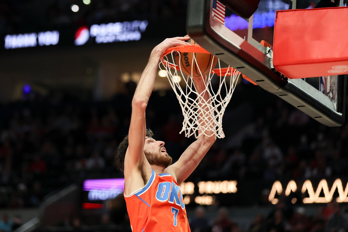Gilgeous-Alexander scores 26, Thunder hold on to beat Trail Blazers 123-115 | iNFOnews.ca Gilgeous-Alexander scores 26, Thunder hold on to beat Trail Blazers 123-115 | iNFOnews.ca