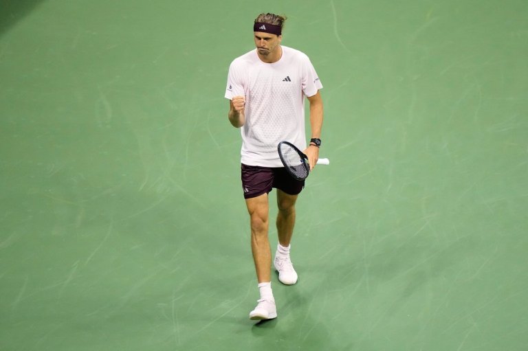 Top-seeded Alexander Zverev rallies just in time to avoid a first-round exit at the US Open | iNFOnews.ca