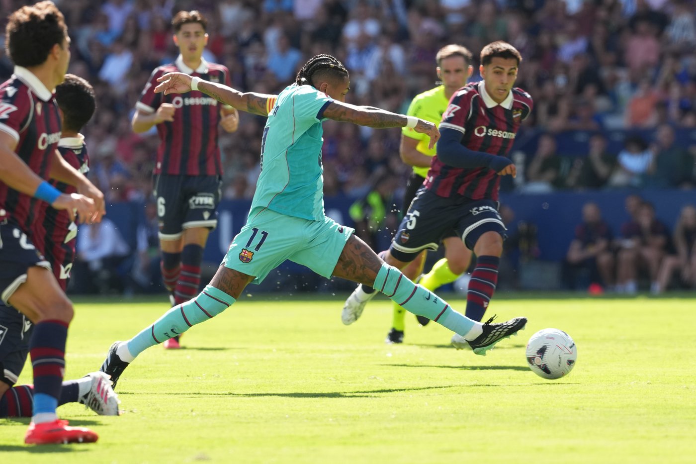 Yamal joined on Barcelona scoresheet by another 19-year-old academy product, Kane saves Bayern | iNFOnews.ca Yamal joined on Barcelona scoresheet by another 19-year-old academy product, Kane saves Bayern | iNFOnews.ca