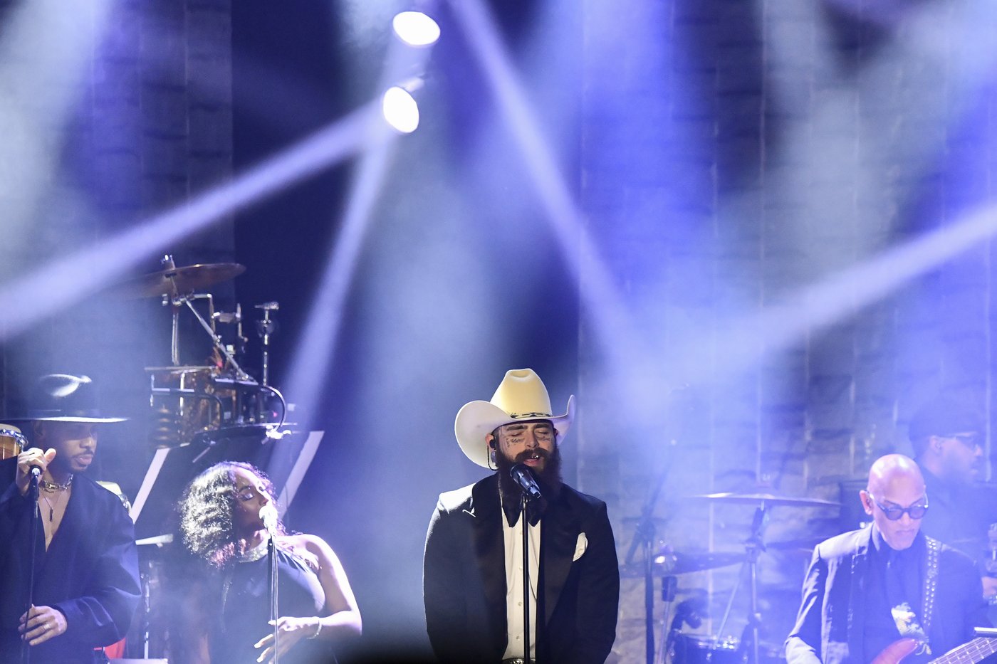 Super Bowl week: Stars and athletes bring buzz into in New Orleans before big game in the Big Easy | iNFOnews.ca