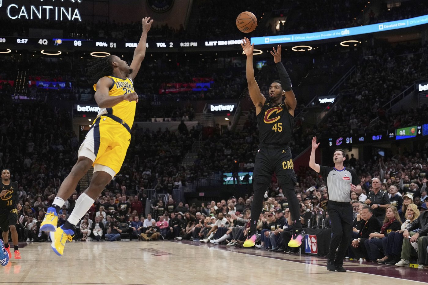 Pacers eliminate top-seeded Cavaliers 114-105, advance to the Eastern Conference Finals | iNFOnews.ca