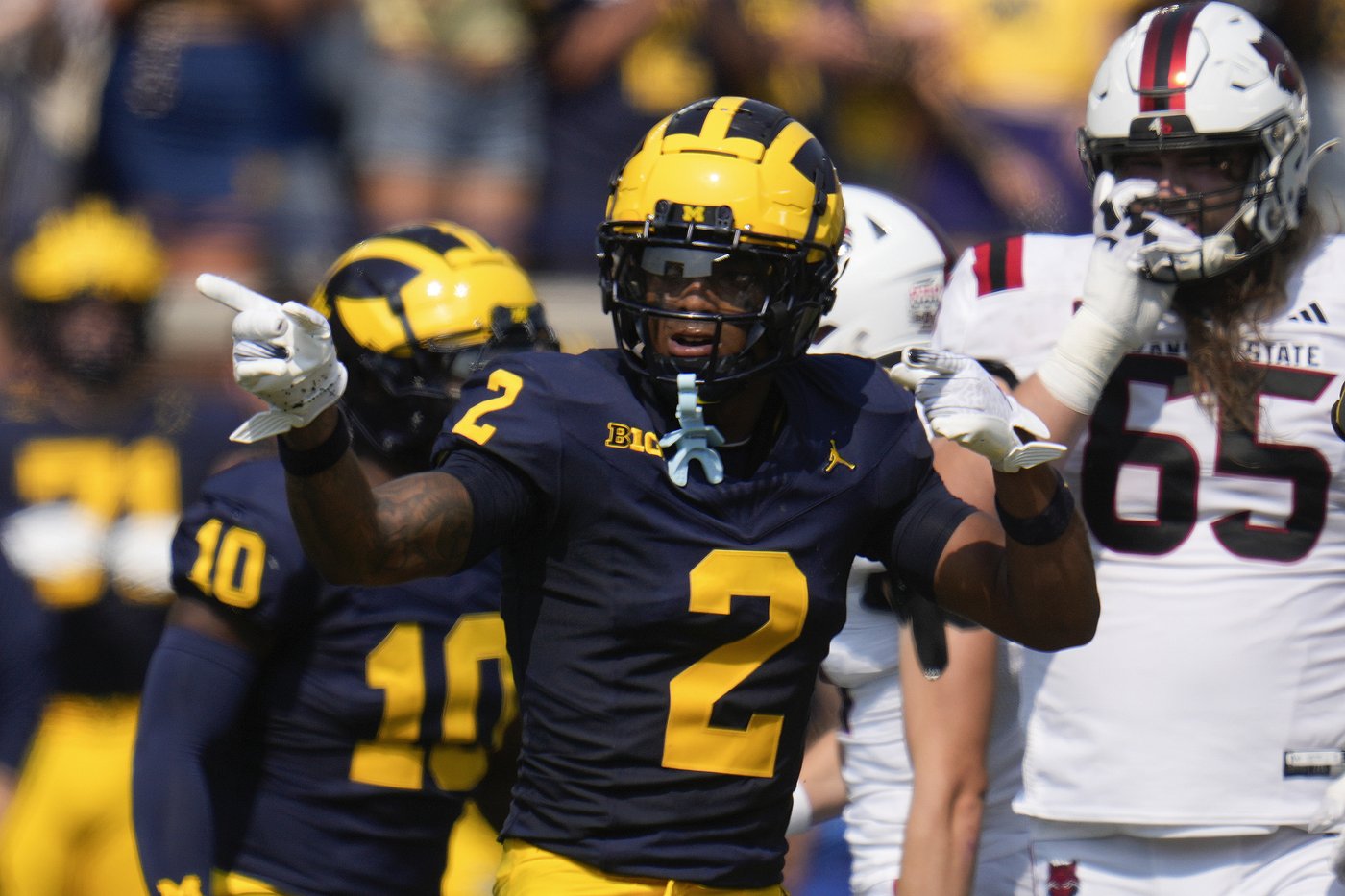 As NFL scouts flock to campus, Big Ten players seek to catch their eye | iNFOnews.ca