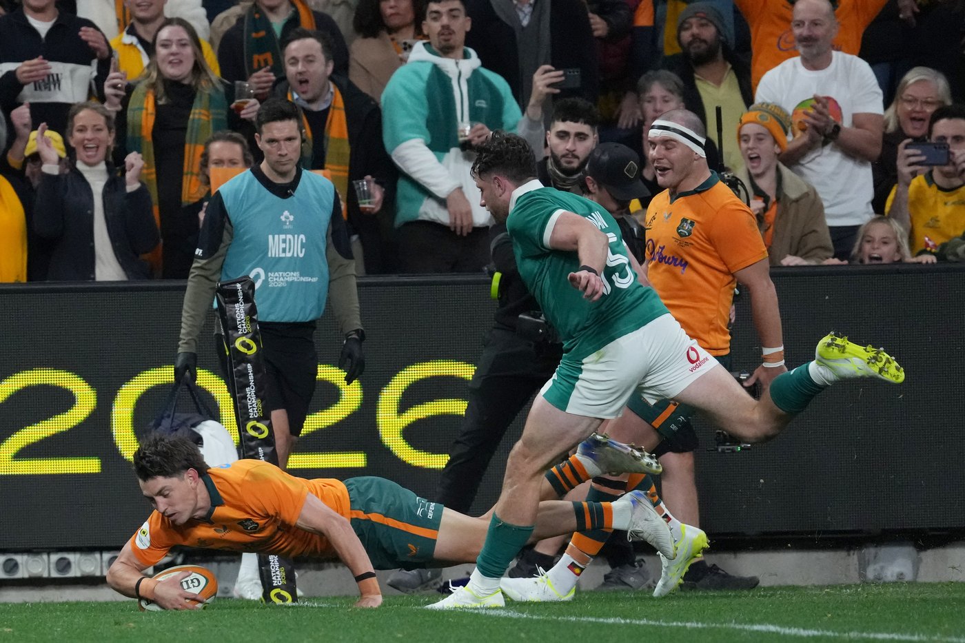 Late Clarkson try earns Ireland a Nations Championship win in Sydney | iNFOnews.ca