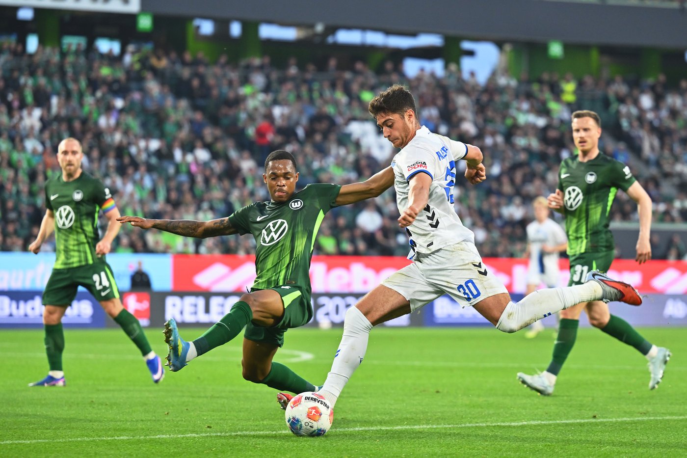 Eriksen on verge of relegation with Wolfsburg after 0-0 playoff draw with second-division Paderborn | iNFOnews.ca