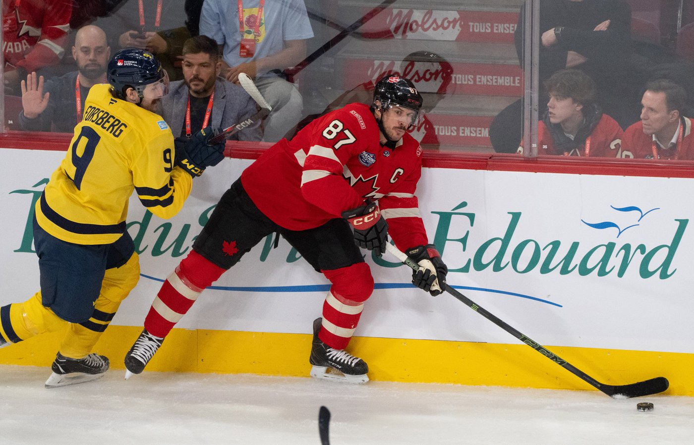 CP NewsAlert: Sidney Crosby named captain of Canada's men's hockey team | iNFOnews.ca