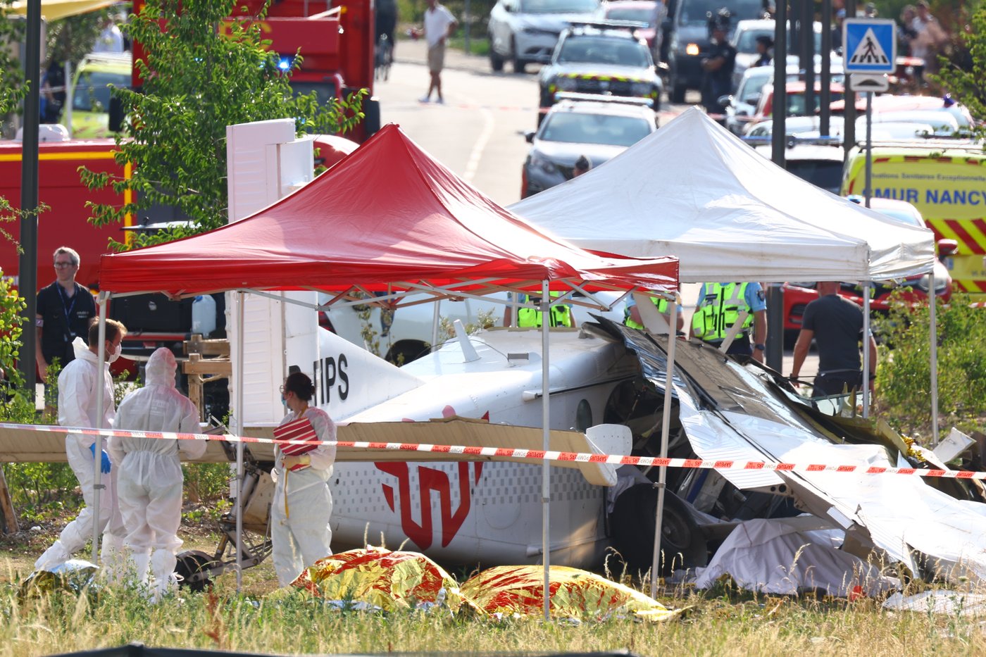 A skydiving plane crashes in northeastern France, killing all 11 people on board | iNFOnews.ca A skydiving plane crashes in northeastern France, killing all 11 people on board | iNFOnews.ca