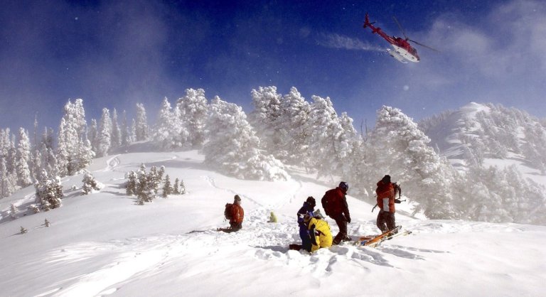 B.C. heli-ski company says snowboarder died in fall in a tree well | iNFOnews.ca