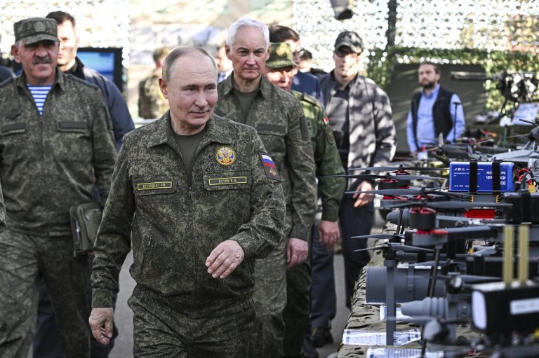 Russian forays into NATO airspace are causing alarm. Here's why they might be happening | iNFOnews.ca