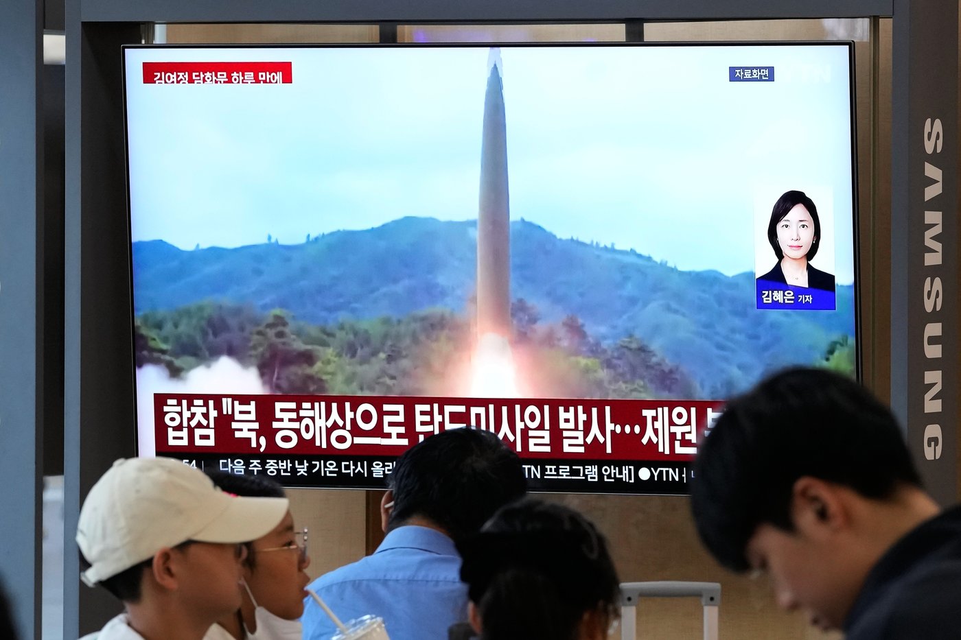 North Korea test-fires ballistic missile as tensions grow over border mine blasts | iNFOnews.ca North Korea test-fires ballistic missile as tensions grow over border mine blasts | iNFOnews.ca