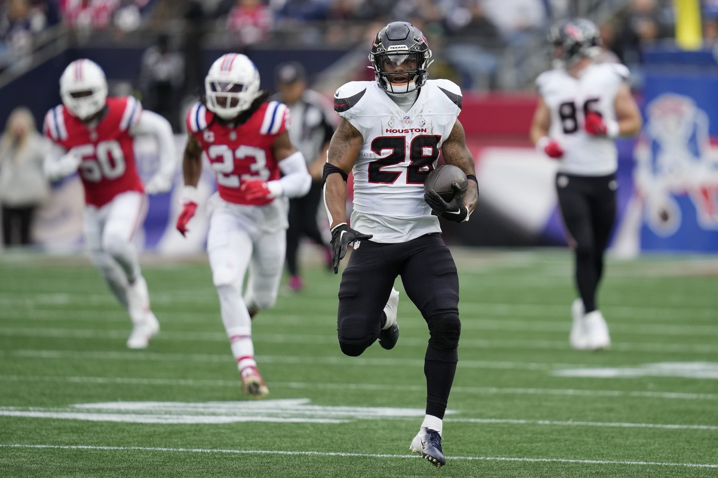 Return of Mixon, Pierce keeps Houston's offense rolling without Collins in big win over Pats | iNFOnews.ca Return of Mixon, Pierce keeps Houston's offense rolling without Collins in big win over Pats | iNFOnews.ca