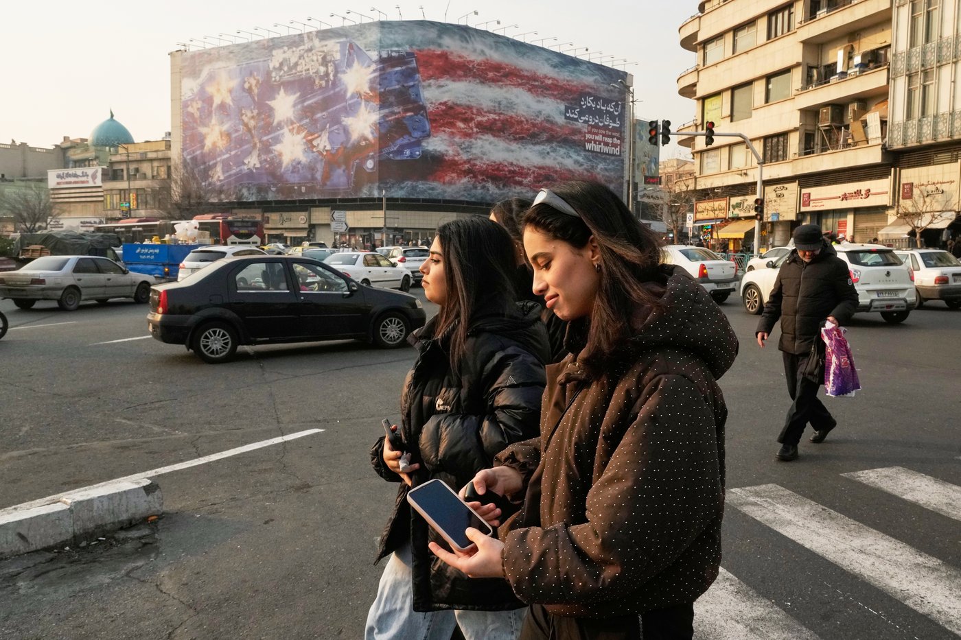 Iran unveils mural warning of retaliation if US conducts a military strike | iNFOnews.ca