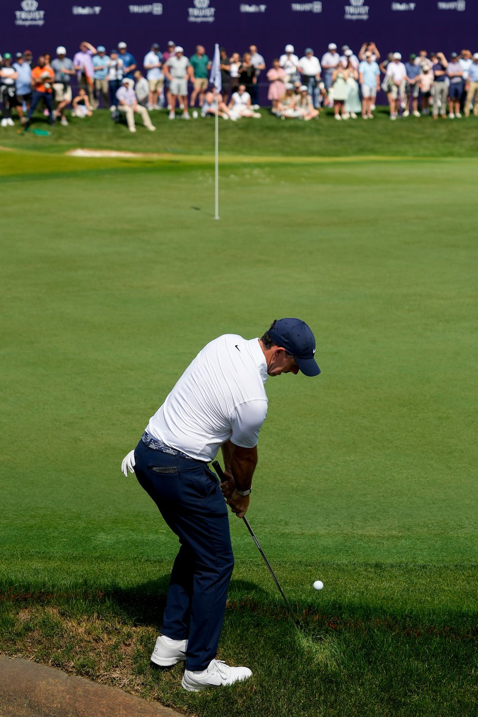 Matt McCarty holds 1-shot lead at Quail Hollow as Rory McIlroy struggles to make birdies in return | iNFOnews.ca Matt McCarty holds 1-shot lead at Quail Hollow as Rory McIlroy struggles to make birdies in return | iNFOnews.ca