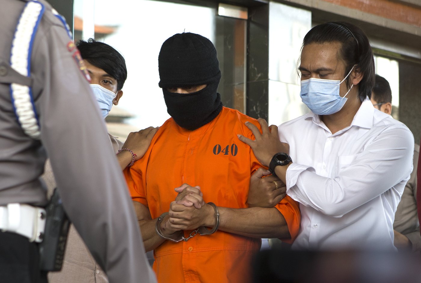 Indonesian police arrest an Australian man for allegedly smuggling cocaine to Bali | iNFOnews.ca Indonesian police arrest an Australian man for allegedly smuggling cocaine to Bali | iNFOnews.ca