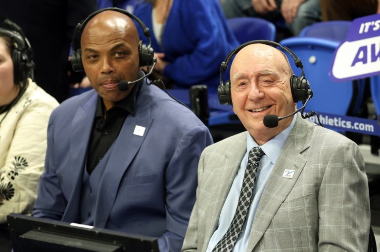 Dick Vitale and Charles Barkley will call their first NCAA Tournament game together | iNFOnews.ca