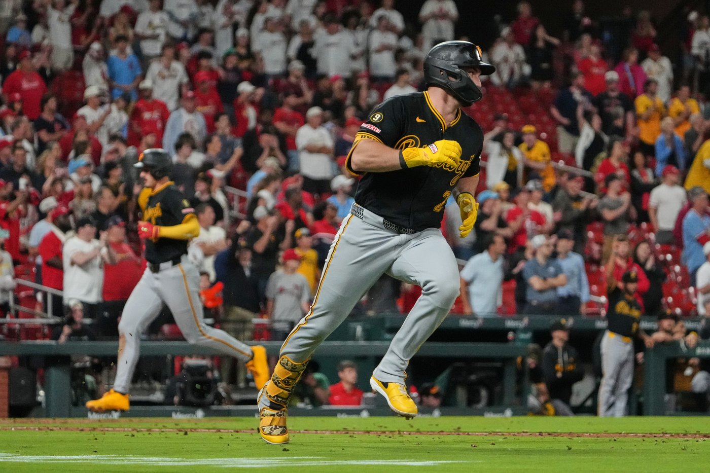 Iván Herrera's 3-run, walk-off homer in the 10th inning lifts Cardinals past Pirates | iNFOnews.ca