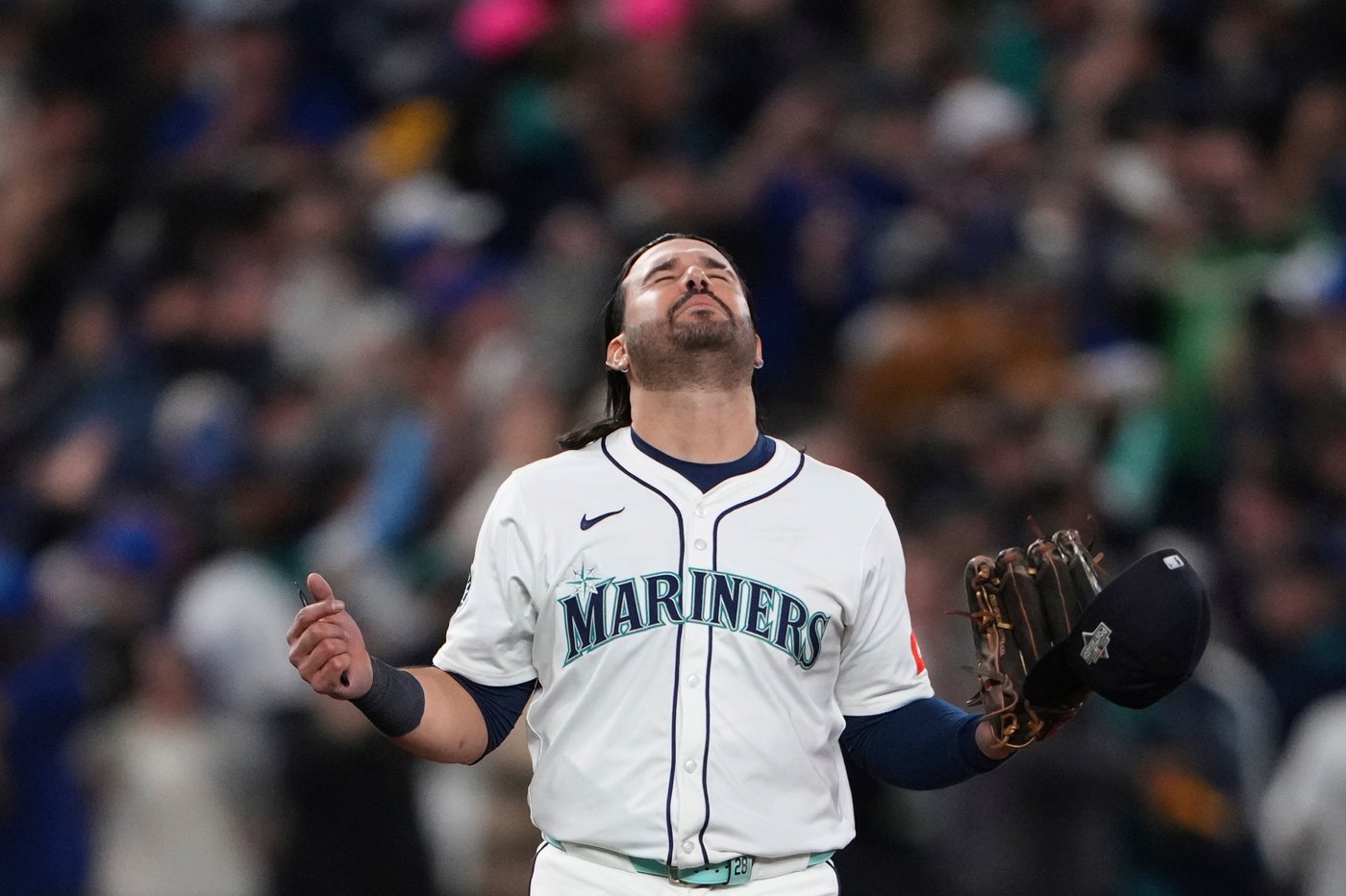 Mariners a win from first World Series, beat Blue Jays behind Suárez's grand slam for 3-2 ALCS lead | iNFOnews.ca Mariners a win from first World Series, beat Blue Jays behind Suárez's grand slam for 3-2 ALCS lead | iNFOnews.ca