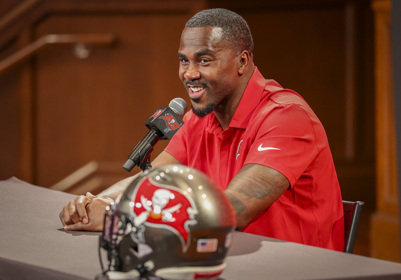 Buccaneers linebacker Lavonte David is retiring after 14 seasons with Tampa Bay | iNFOnews.ca Buccaneers linebacker Lavonte David is retiring after 14 seasons with Tampa Bay | iNFOnews.ca